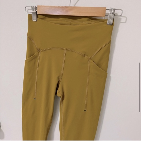 Lululemon 2021 Power Thru High-Rise Tight 25" Gold Spice size 4 - Picture 6 of 14